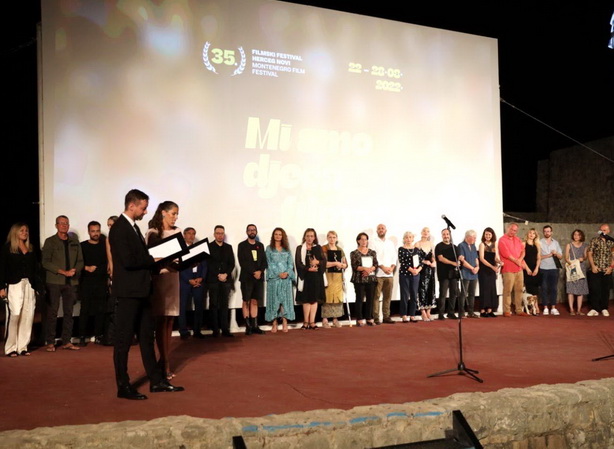 Trijumf Strica u Herceg Novom, najbolji dokumentarac Prilagođeni