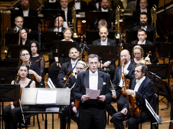 Negodovanje muzičara BGF, rešavanje zahteva u toku